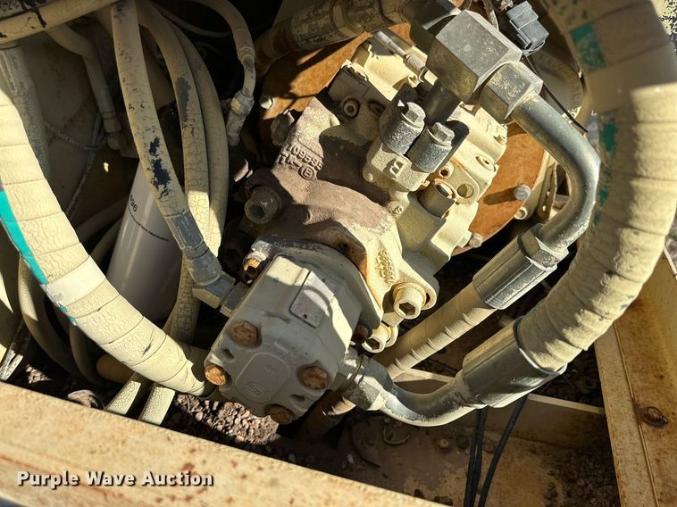 image for item NQ9122 1999 Ingersoll Rand PT-125R pneumatic roller