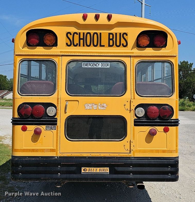 image for item NX9095 2000 Freightliner  school bus