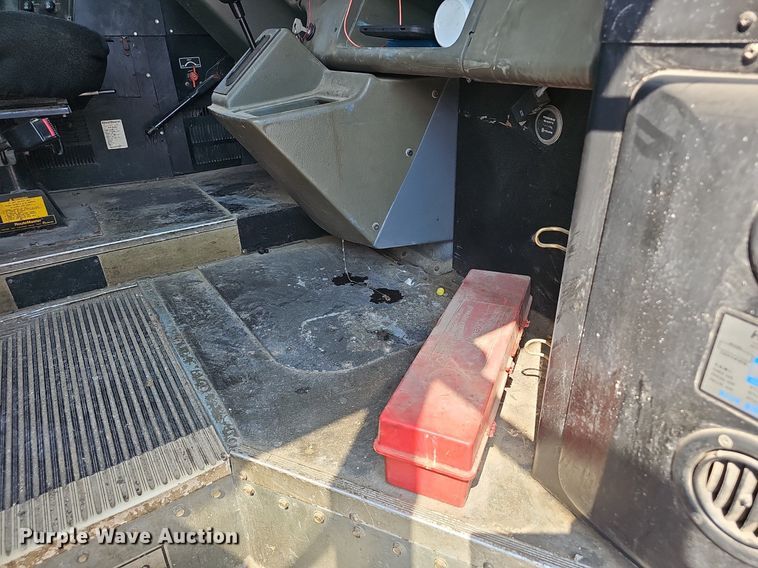 image for item NX9095 2000 Freightliner  school bus