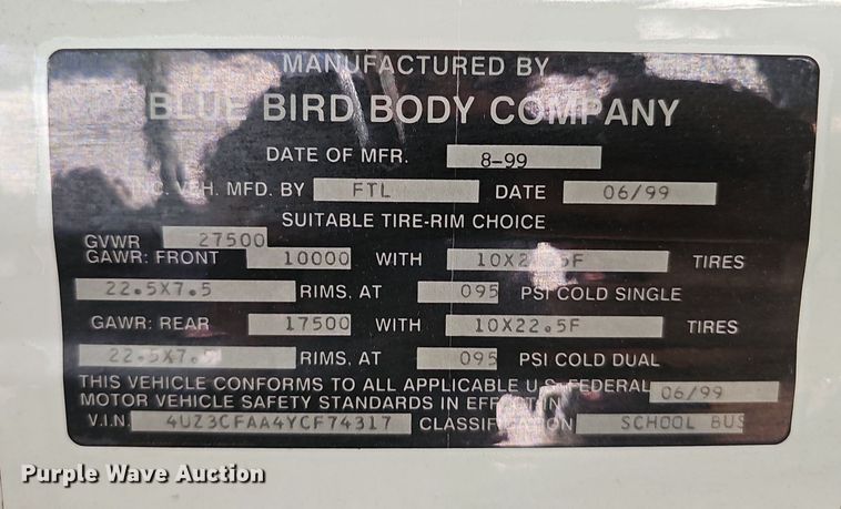 image for item NX9095 2000 Freightliner  school bus