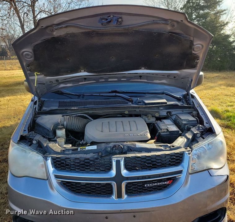 image for item OH9376 2013 Dodge Grand Caravan van