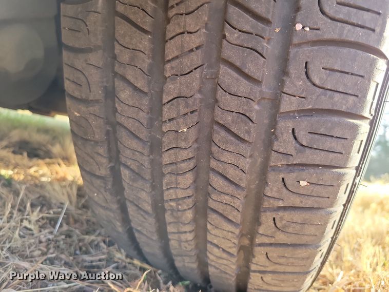 image for item OH9376 2013 Dodge Grand Caravan van