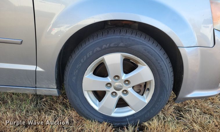 image for item OH9376 2013 Dodge Grand Caravan van