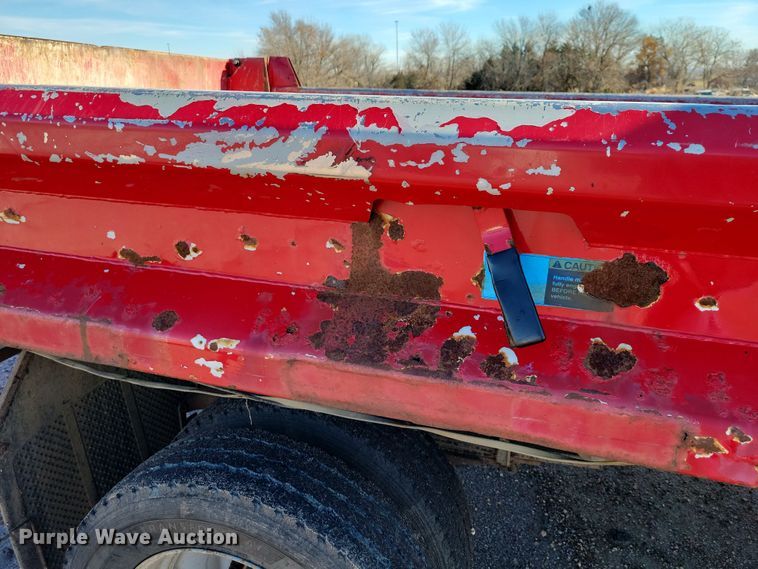 image for item OH9385 2009 Ford F550 Super Duty XL dump truck