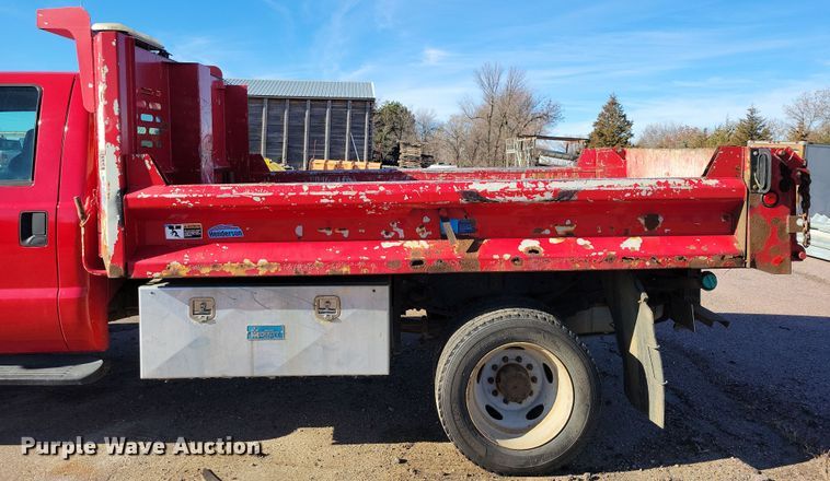 image for item OH9385 2009 Ford F550 Super Duty XL dump truck