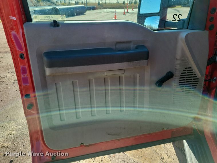 image for item OH9385 2009 Ford F550 Super Duty XL dump truck