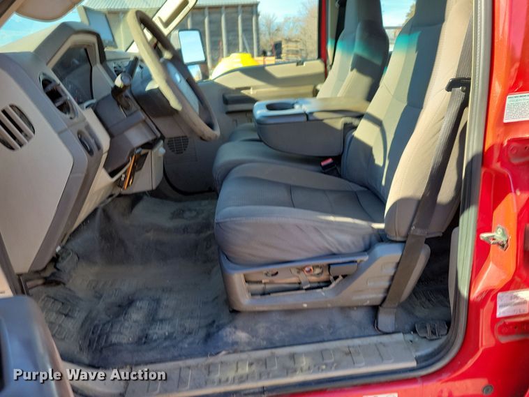 image for item OH9385 2009 Ford F550 Super Duty XL dump truck