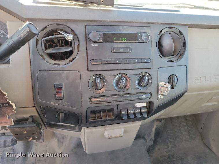 image for item OH9385 2009 Ford F550 Super Duty XL dump truck