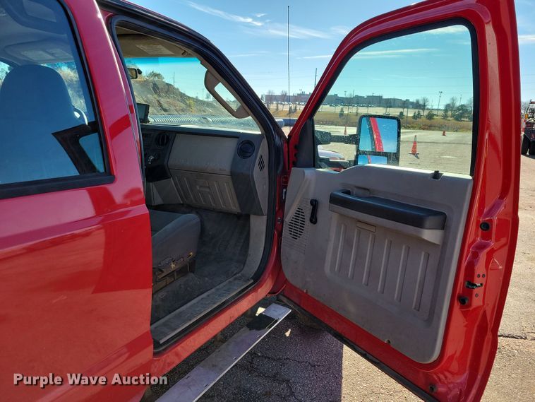 image for item OH9385 2009 Ford F550 Super Duty XL dump truck