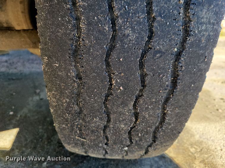 image for item OH9385 2009 Ford F550 Super Duty XL dump truck