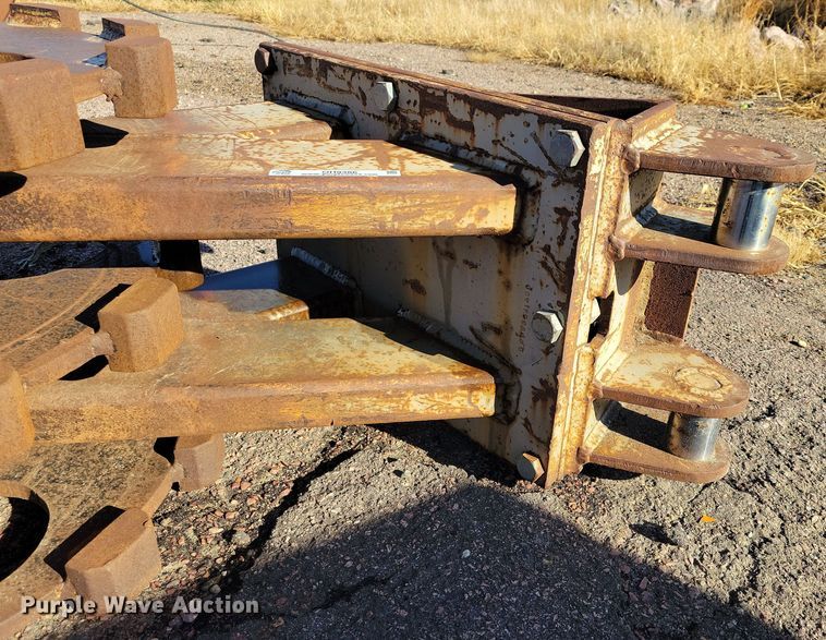 image for item OH9386 Excavator compaction wheel