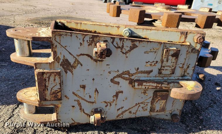 image for item OH9386 Excavator compaction wheel