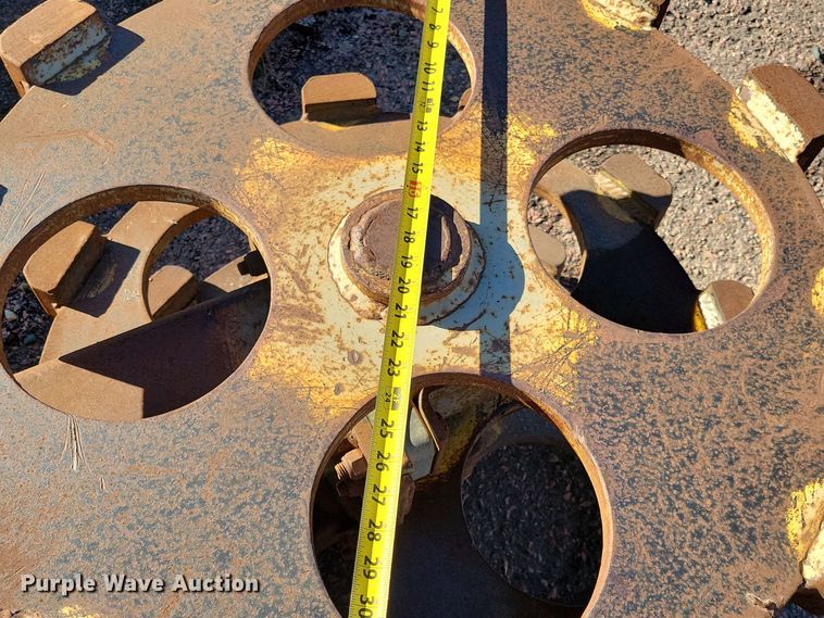 image for item OH9386 Excavator compaction wheel