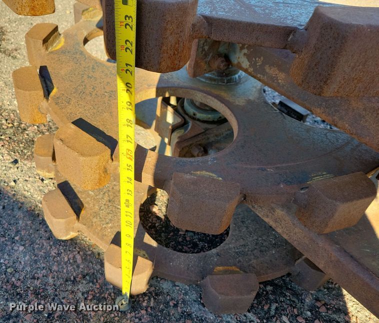 image for item OH9386 Excavator compaction wheel