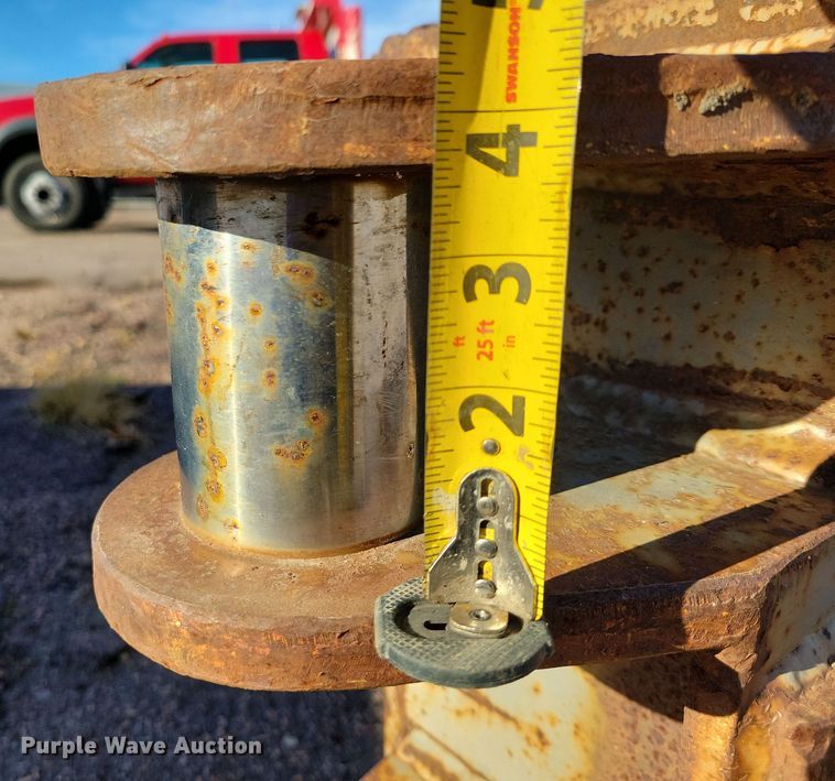 image for item OH9386 Excavator compaction wheel