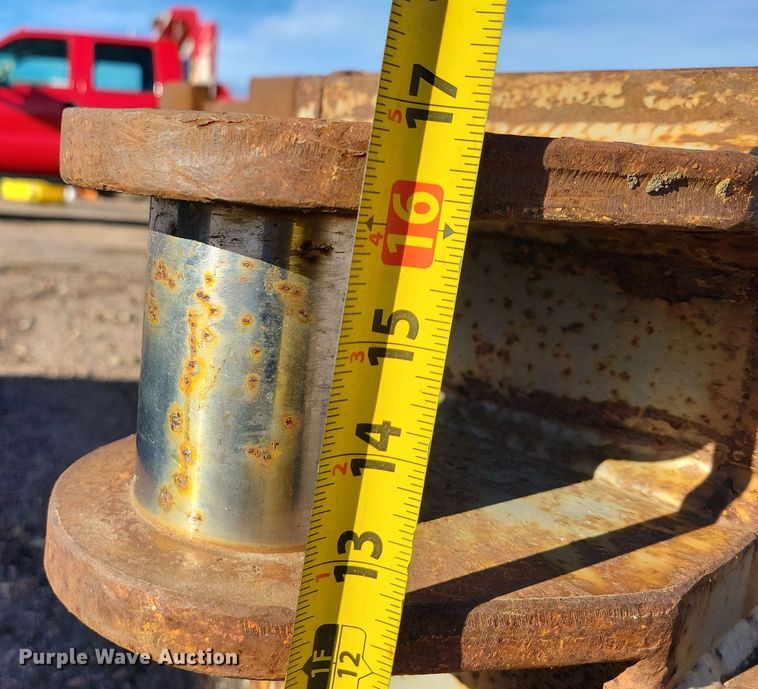 image for item OH9386 Excavator compaction wheel