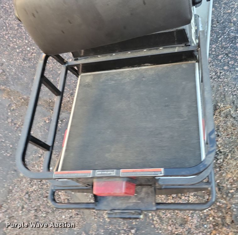 image for item OH9421 (2) snow mobiles