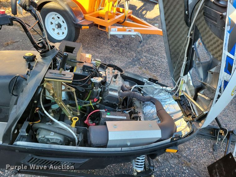 image for item OH9421 (2) snow mobiles