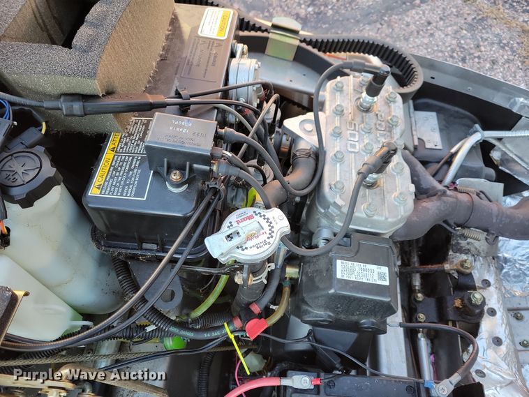 image for item OH9421 (2) snow mobiles