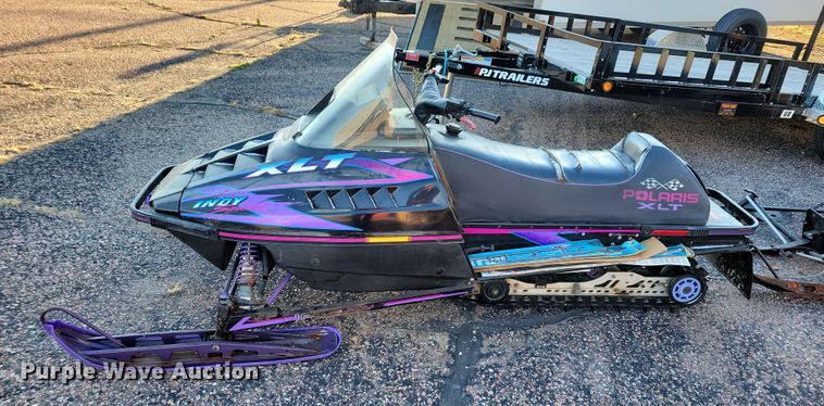 image for item OH9421 (2) snow mobiles