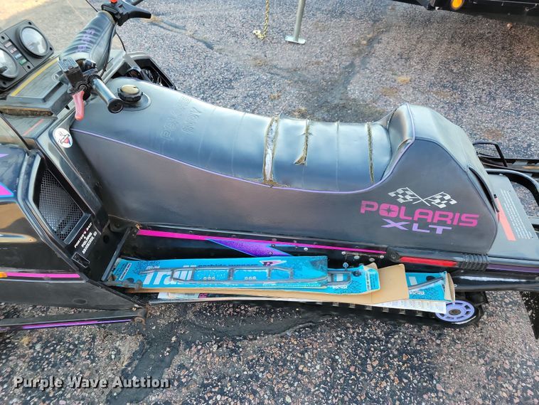 image for item OH9421 (2) snow mobiles