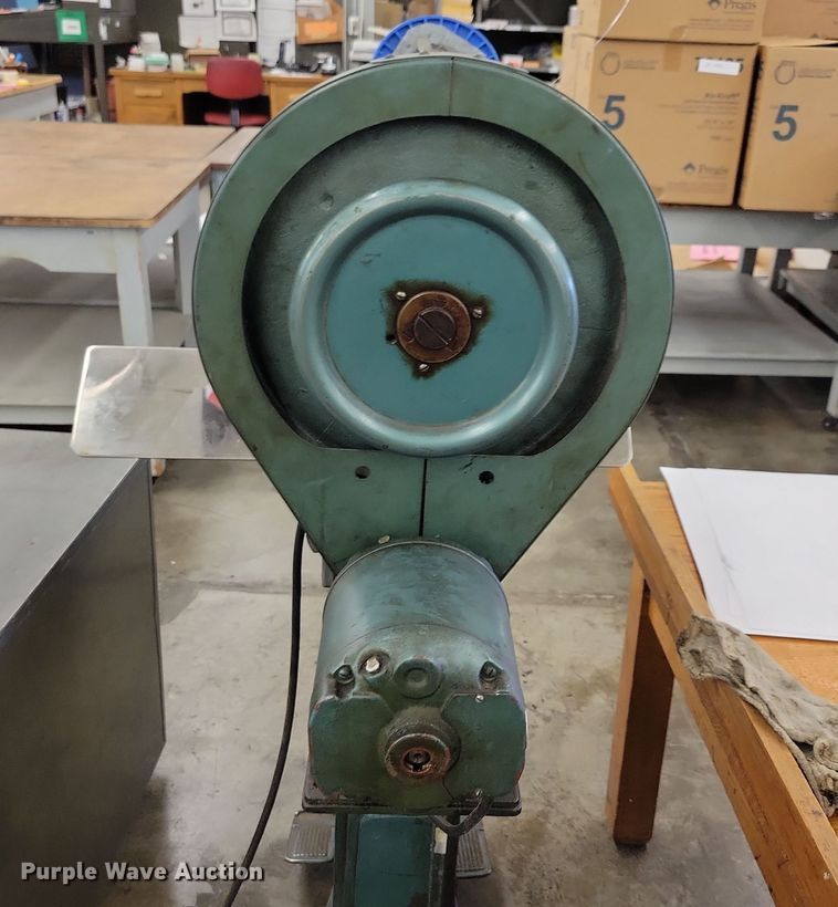 image for item OH9424 (2) Acme-Morrison A wire book stitchers