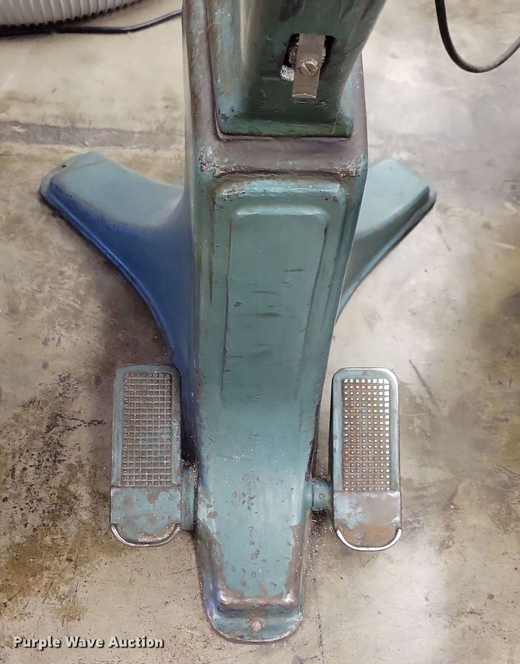 image for item OH9424 (2) Acme-Morrison A wire book stitchers