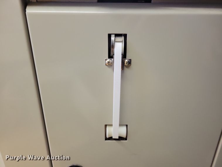 image for item OH9429 Uline H-959 poly strapping machine