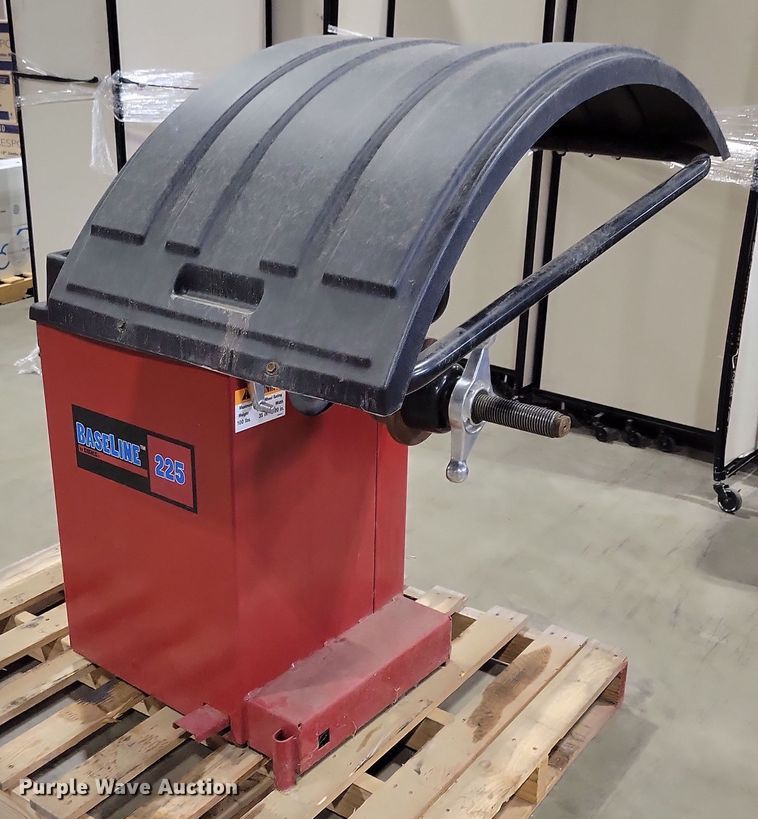 image for item OH9443 Coats Baseline 225 wheel balancer