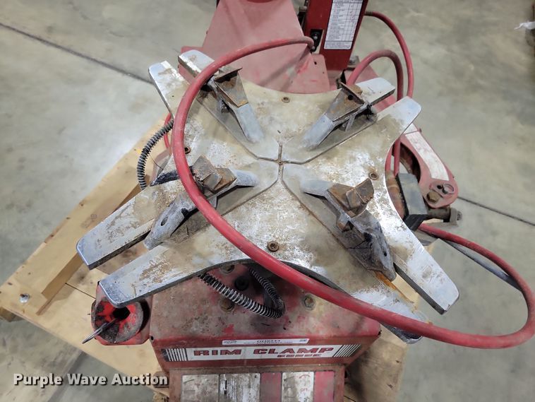image for item OH9444 Coats 5065E rim clamp tire machine