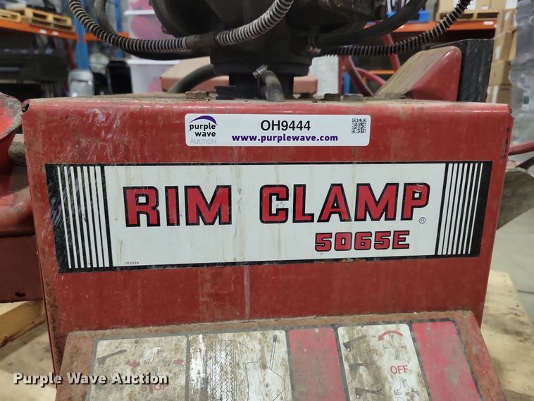 image for item OH9444 Coats 5065E rim clamp tire machine