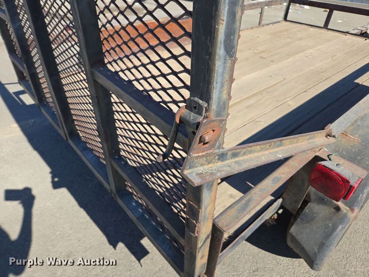 image for item YA0101 1999 Carson utility trailer