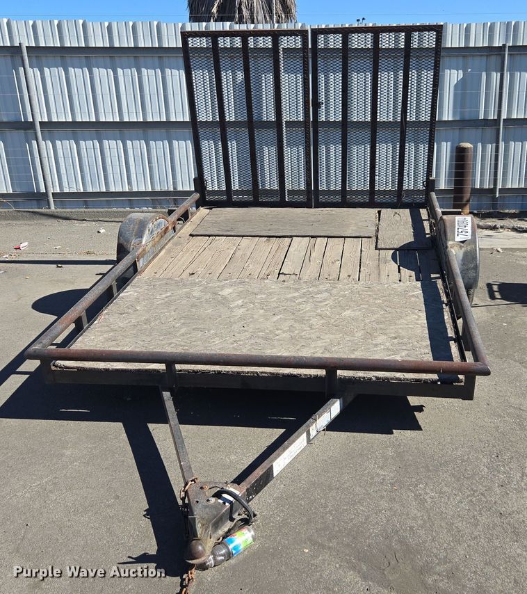 image for item YA0102 2007 Carson utility trailer