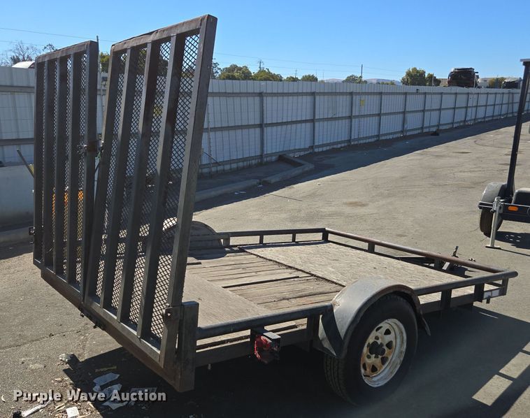 image for item YA0102 2007 Carson utility trailer