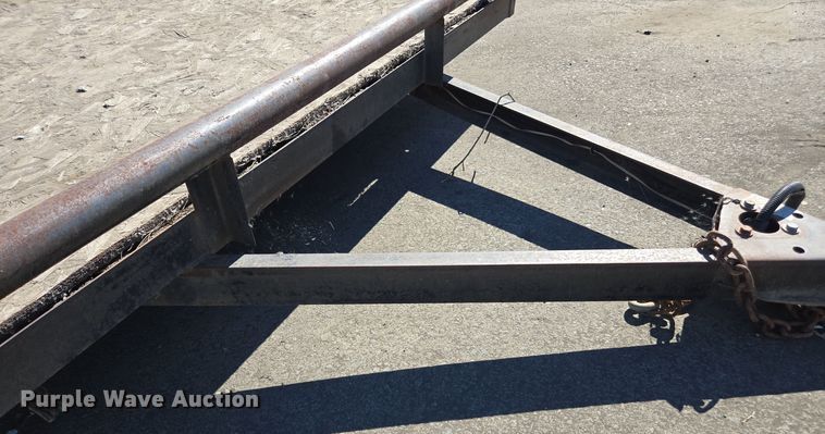 image for item YA0102 2007 Carson utility trailer