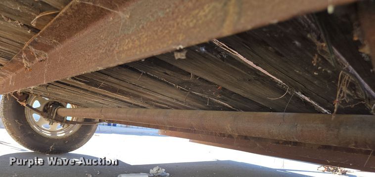 image for item YA0102 2007 Carson utility trailer