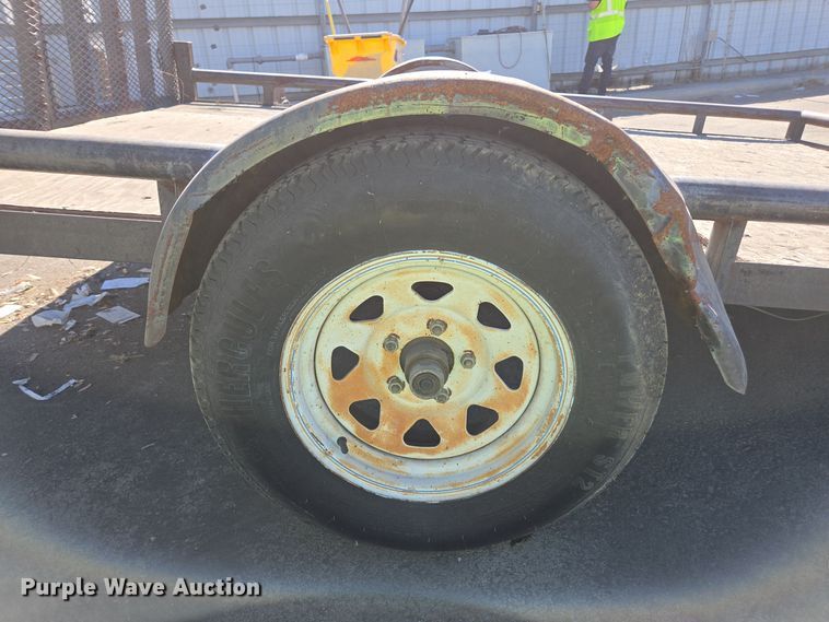 image for item YA0102 2007 Carson utility trailer