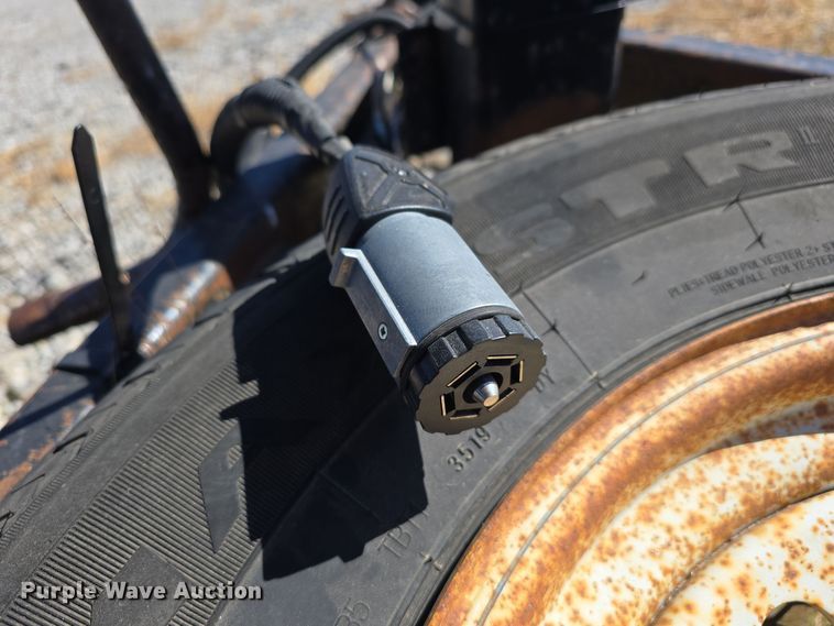 image for item DK0557 2008 Trailerman CTT7416N14 tilt deck equipment trailer