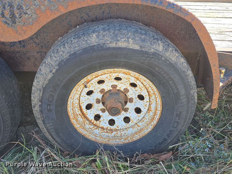 image for item DK0557 2008 Trailerman CTT7416N14 tilt deck equipment trailer