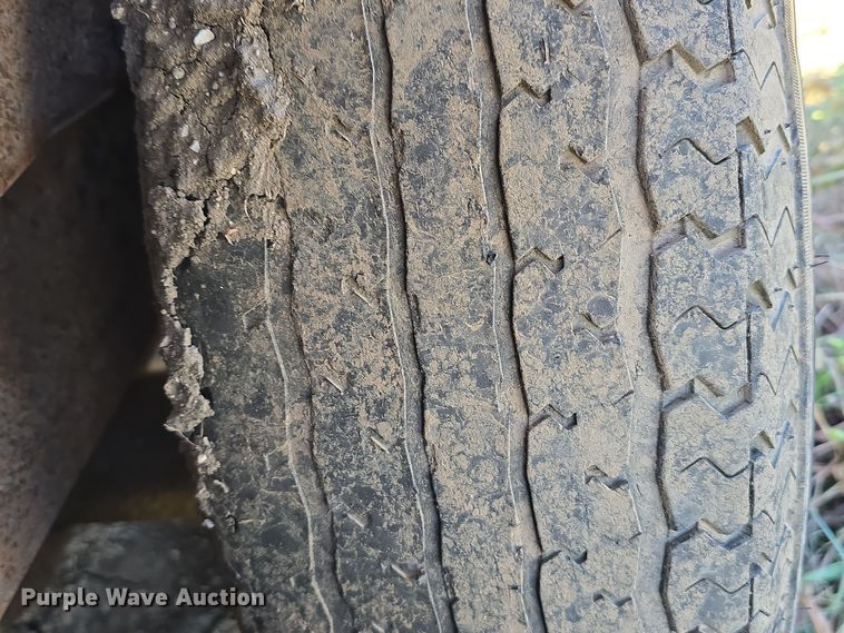 image for item DK0557 2008 Trailerman CTT7416N14 tilt deck equipment trailer