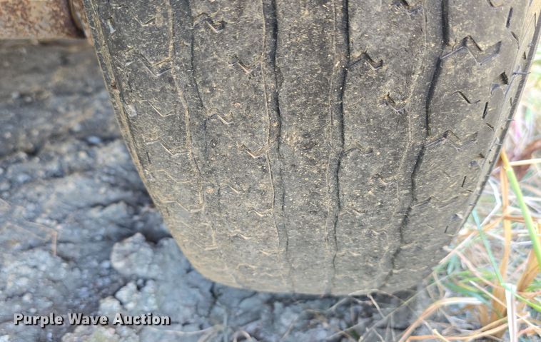 image for item DK0557 2008 Trailerman CTT7416N14 tilt deck equipment trailer