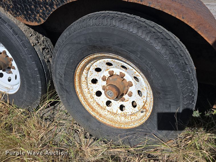 image for item DK0557 2008 Trailerman CTT7416N14 tilt deck equipment trailer