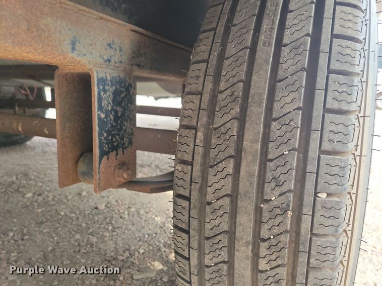 image for item DN3587 2005 Frontier  Explorer M315 camper