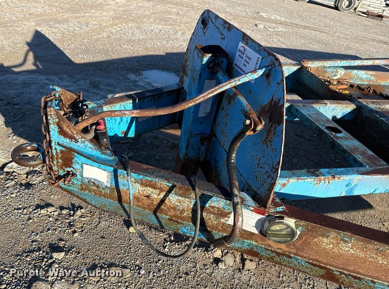 image for item DO7634 2004 Belshe T18 equipment trailer