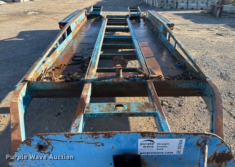 image for item DO7634 2004 Belshe T18 equipment trailer