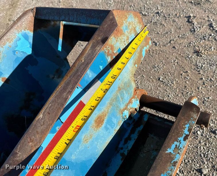 image for item DO7634 2004 Belshe T18 equipment trailer