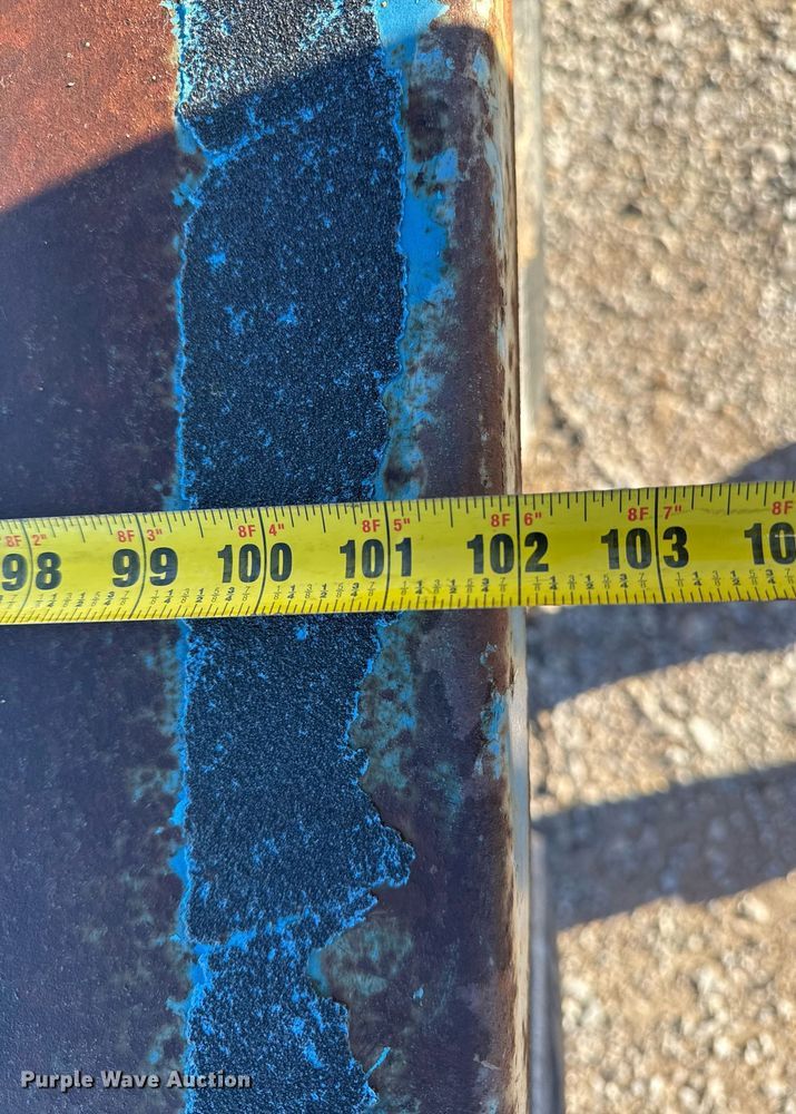 image for item DO7634 2004 Belshe T18 equipment trailer