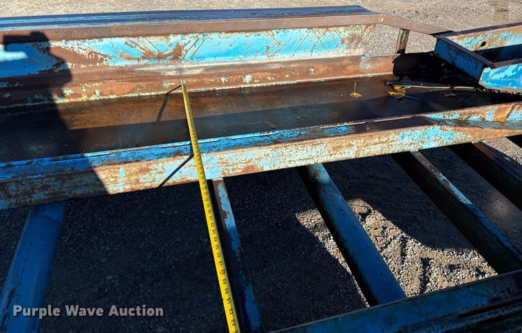 image for item DO7634 2004 Belshe T18 equipment trailer