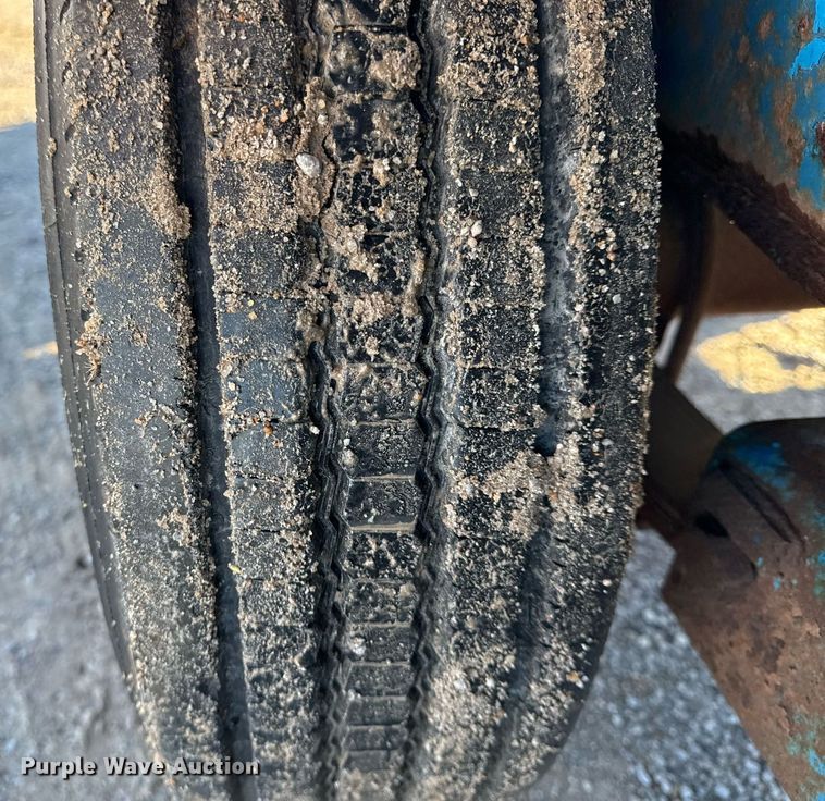 image for item DO7634 2004 Belshe T18 equipment trailer