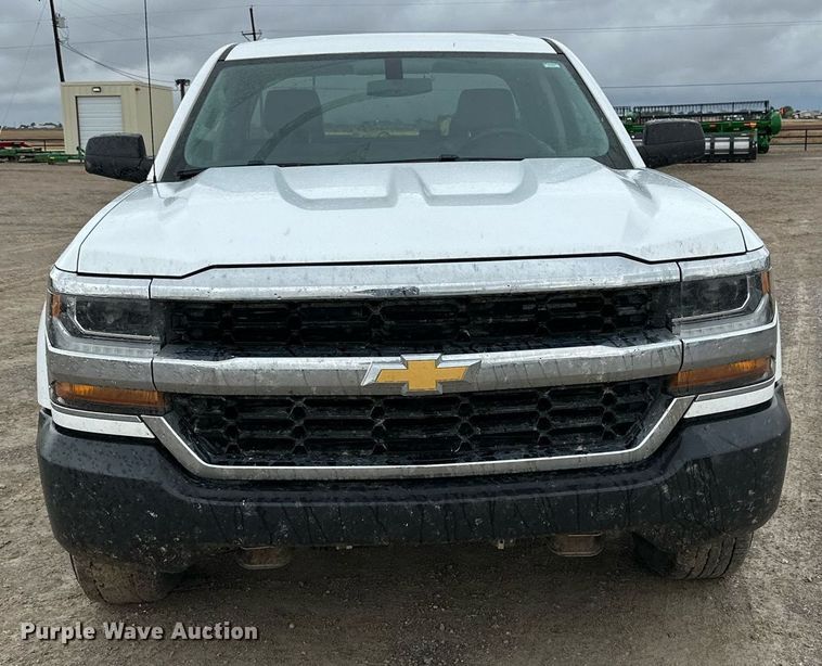 image for item DP5948 2018 Chevrolet Silverado 1500 Double Cab pickup truck